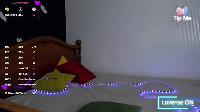 Lillianhot68 online show from February 2025 11:04:01 AM