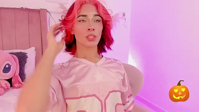 CamiloDoumit online show from October 2025 05:02:02 PM