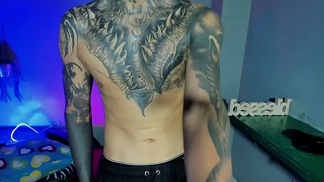 Snapshot of Travistanner_28 chatting on September 2025 04:51:02 PM Travistanner 28 online show from September 2025 04:51:02 PM