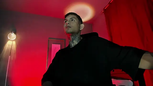 Travistanner 28 online show from March 2026 05:50:02 PM