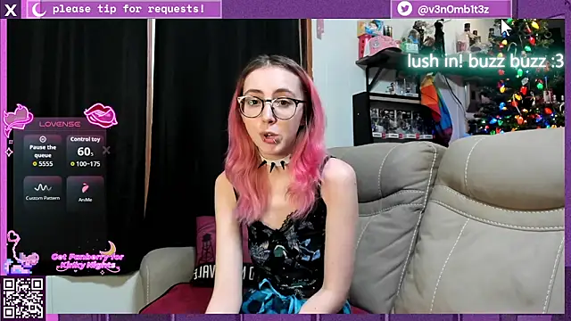 Snapshot of v3n0mb1t3z chatting on January 2026 04:07:02 AM v3n0mb1t3z online show from January 2026 04:07:02 AM