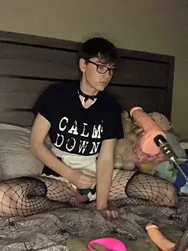 YourFavTwinkie online show from January 2025 07:15:01 AM