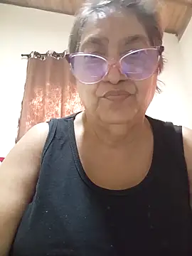 florecita69 online show from April 2026 03:04:01 PM