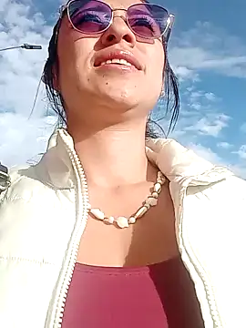 Snapshot of VALERY-03_ chatting on December 2024 12:19:02 PM VALERY-03 online show from December 2024 12:19:02 PM