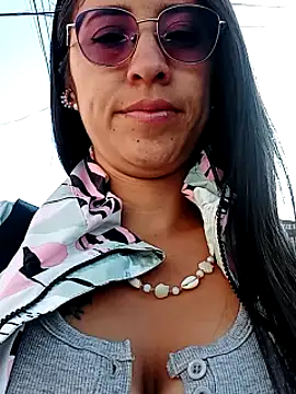 Snapshot of VALERY-03_ chatting on January 2025 12:30:02 PM VALERY-03 online show from January 2025 12:30:02 PM