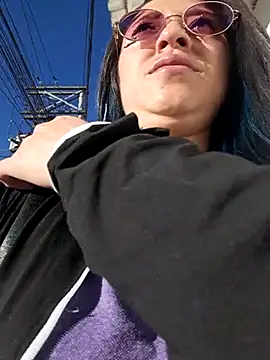 Snapshot of VALERY-03_ chatting on November 2025 12:04:02 PM VALERY-03 online show from November 2025 12:04:02 PM