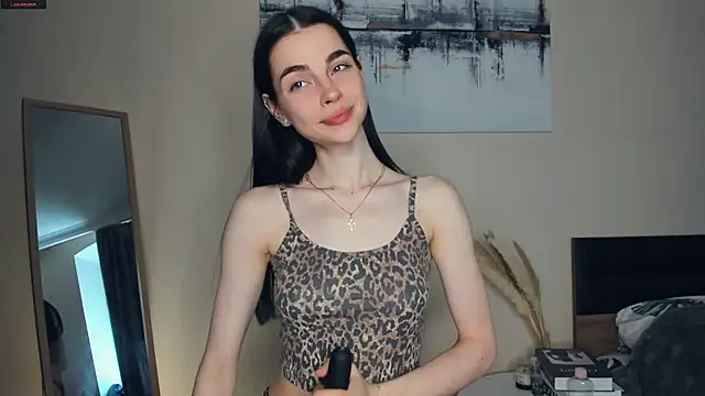 MaryJacksoon online show from June 2026 07:46:01 AM