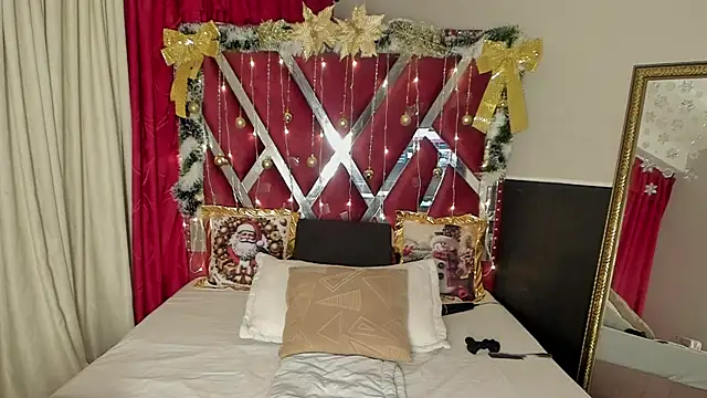 MicaelaHot  online show from December 2025 03:11:01 AM