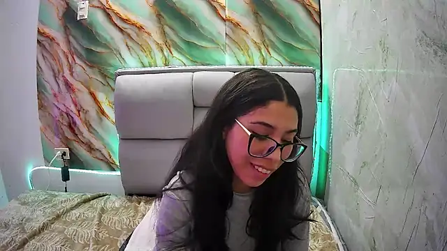 AmberJeong online show from January 2025 01:00:02 AM