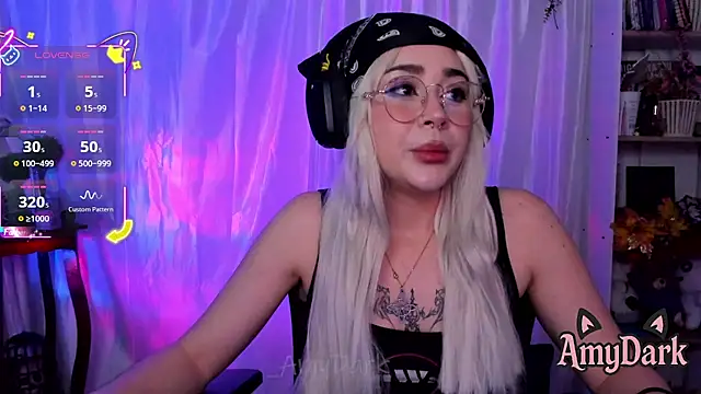 Snapshot of _AmyDark chatting on February 2026 11:10:02 PM AmyDark online show from February 2026 11:10:02 PM