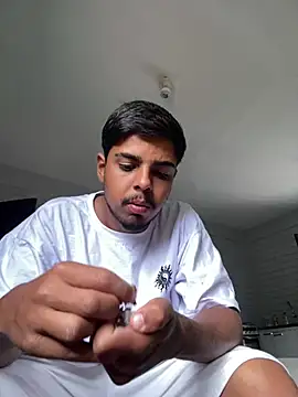 Snapshot of guimvx chatting on January 2026 08:56:01 PM guimvx online show from January 2026 08:56:01 PM