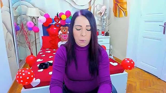 LauraSin online show from February 2025 04:22:01 AM