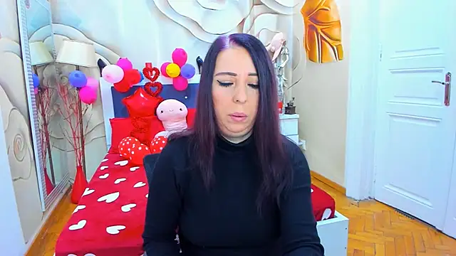 LauraSin online show from February 2025 04:20:01 AM