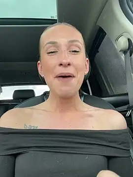 lola tentatiion online show from March 2025 01:57:02 PM