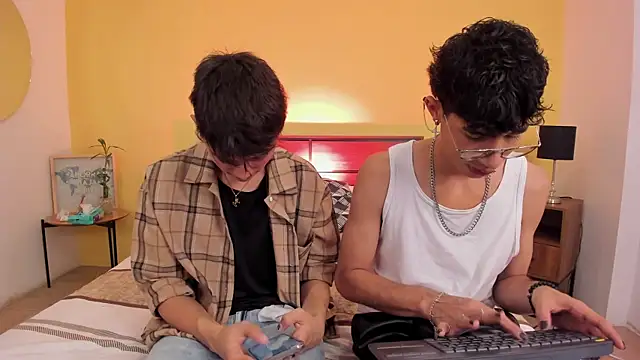 novaybrian online show from December 2024 04:28:02 AM