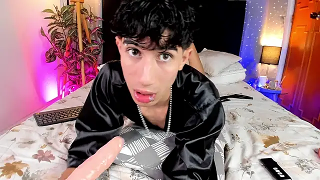 novaybrian online show from January 2025 02:02:02 PM