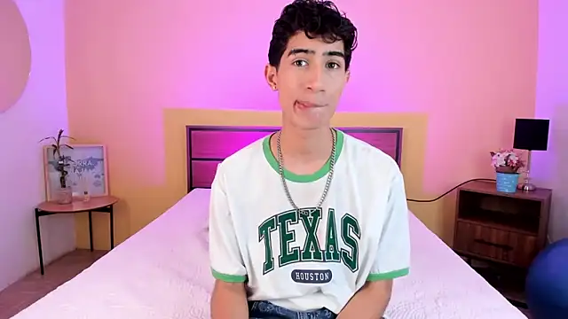 novaybrian online show from February 2025 04:15:02 AM