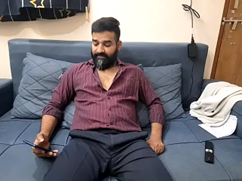 Snapshot of Fun_Guuy chatting on November 2025 03:12:01 PM Fun Guuy online show from November 2025 03:12:01 PM