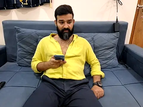 Snapshot of Fun_Guuy chatting on November 2025 09:19:02 AM Fun Guuy online show from November 2025 09:19:02 AM