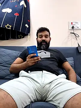 Snapshot of Fun_Guuy chatting on November 2025 07:13:02 PM Fun Guuy online show from November 2025 07:13:02 PM