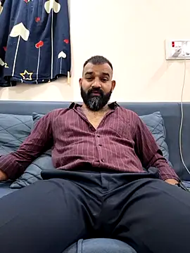 Snapshot of Fun_Guuy chatting on December 2025 02:12:02 PM Fun Guuy online show from December 2025 02:12:02 PM