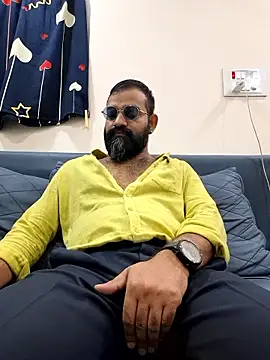 Fun Guuy online show from January 2026 03:22:01 AM