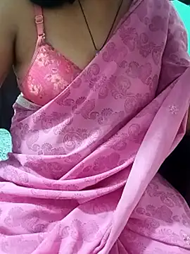 Snapshot of Saroj-Shah chatting on July 2026 06:39:01 AM Saroj-Shah online show from July 2026 06:39:01 AM