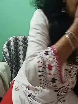 Snapshot of Saroj-Shah chatting on July 2026 03:21:02 PM Saroj-Shah online show from July 2026 03:21:02 PM