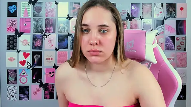 MiaMilas online show from March 2025 05:23:02 AM