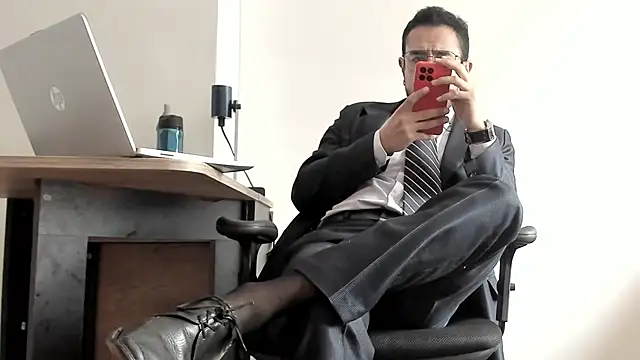 pablo-rincon95 online show from January 2025 02:11:01 PM