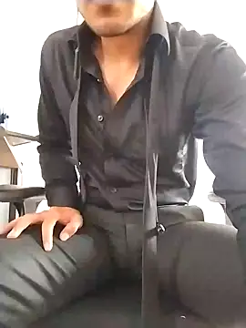 pablo-rincon95 online show from January 2025 05:08:01 PM