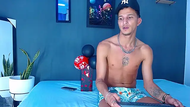 Friendsofeverything  online show from December 2024 03:37:01 PM