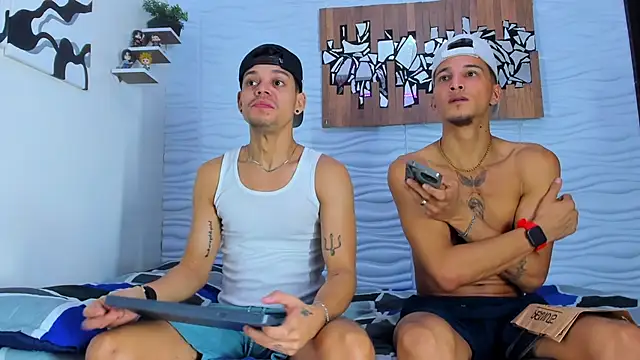 Friendsofeverything  online show from September 2025 01:14:02 PM