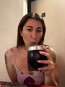 Snapshot of Constanzahud chatting on September 2025 05:58:01 PM Constanzahud online show from September 2025 05:58:01 PM