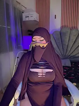 Amaltea online show from April 2026 04:23:01 PM