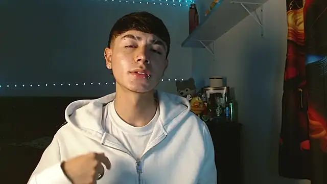 Snapshot of Im_juanda chatting on December 2024 11:21:01 PM Im juanda online show from December 2024 11:21:01 PM