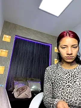 dolcebella online show from September 2025 03:12:01 PM