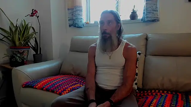 Snapshot of mindphu_k chatting on December 2025 09:20:01 PM mindphu k online show from December 2025 09:20:01 PM