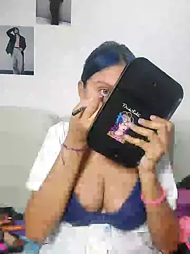 azulzulix online show from February 2025 01:55:01 AM