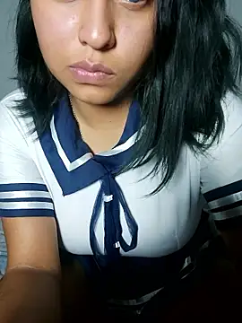 Snapshot of azulzulix chatting on January 2026 01:33:01 AM azulzulix online show from January 2026 01:33:01 AM