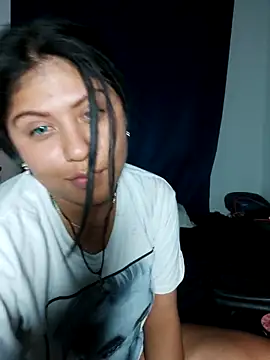 Snapshot of azulzulix chatting on February 2026 01:57:01 AM azulzulix online show from February 2026 01:57:01 AM