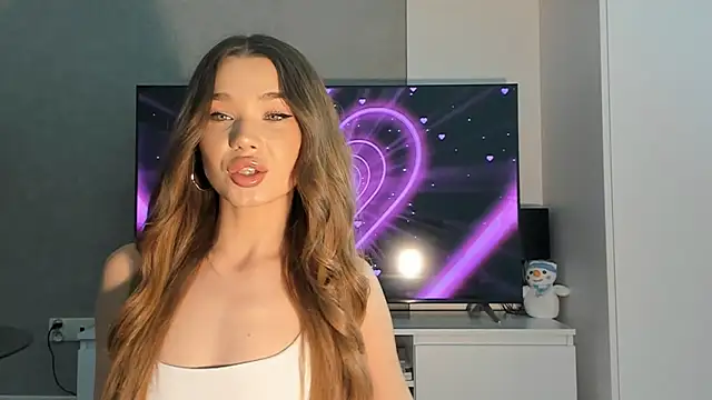 Snapshot of predatory_fury chatting on February 2025 04:00:02 PM predatory fury online show from February 2025 04:00:02 PM