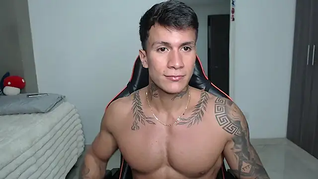 pettergrey1 online show from April 2026 11:38:02 PM