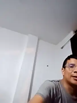 PequeArely online show from December 2024 06:20:02 AM