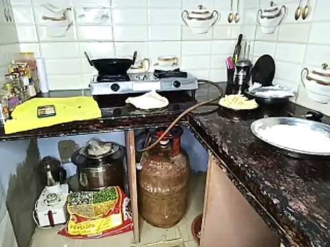 Muktha online show from April 2026 04:21:02 AM