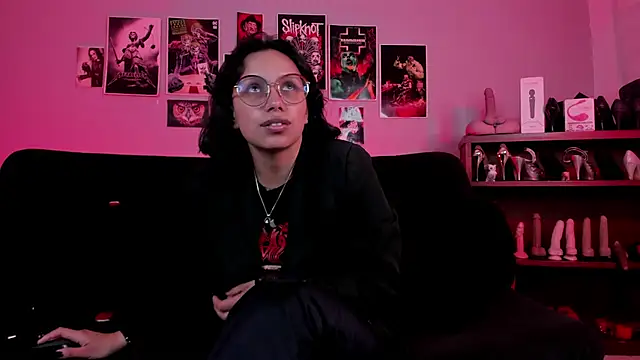 lilith-deveraux online show from October 2025 11:53:01 PM