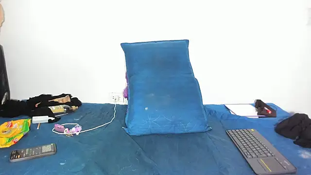 Arantza Hill online show from December 2025 08:30:01 AM