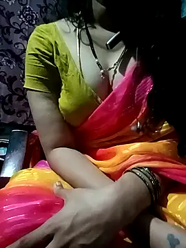 Snapshot of gunjan22 chatting on December 2024 06:54:01 AM gunjan22 online show from December 2024 06:54:01 AM