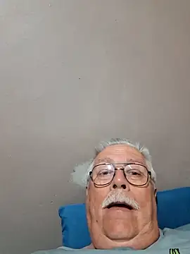 Snapshot of NawtyB1965 chatting on October 2025 03:26:02 AM NawtyB1965 online show from October 2025 03:26:02 AM