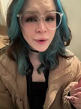 MaddisonHaas online show from March 2025 11:01:02 PM